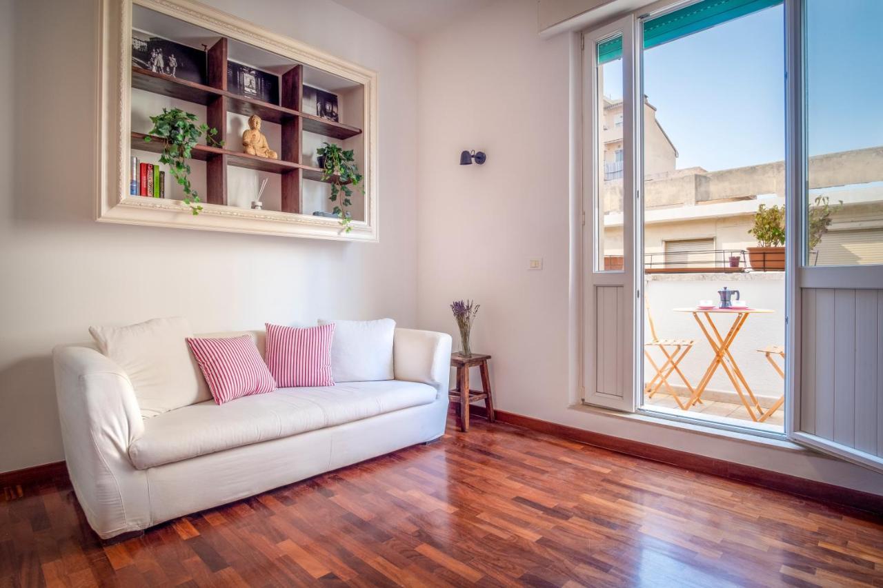 Appartamento Vicino Al Porto, Con Parcheggio 利沃诺 外观 照片
